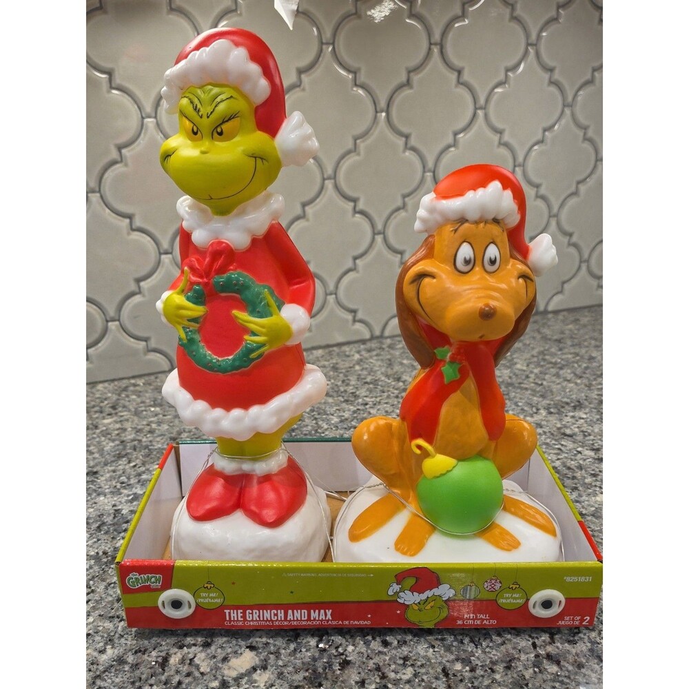 How The Grinch Stole Christmas Blow Mold 14” Max 12” Dog 2 Pack Set Light Up